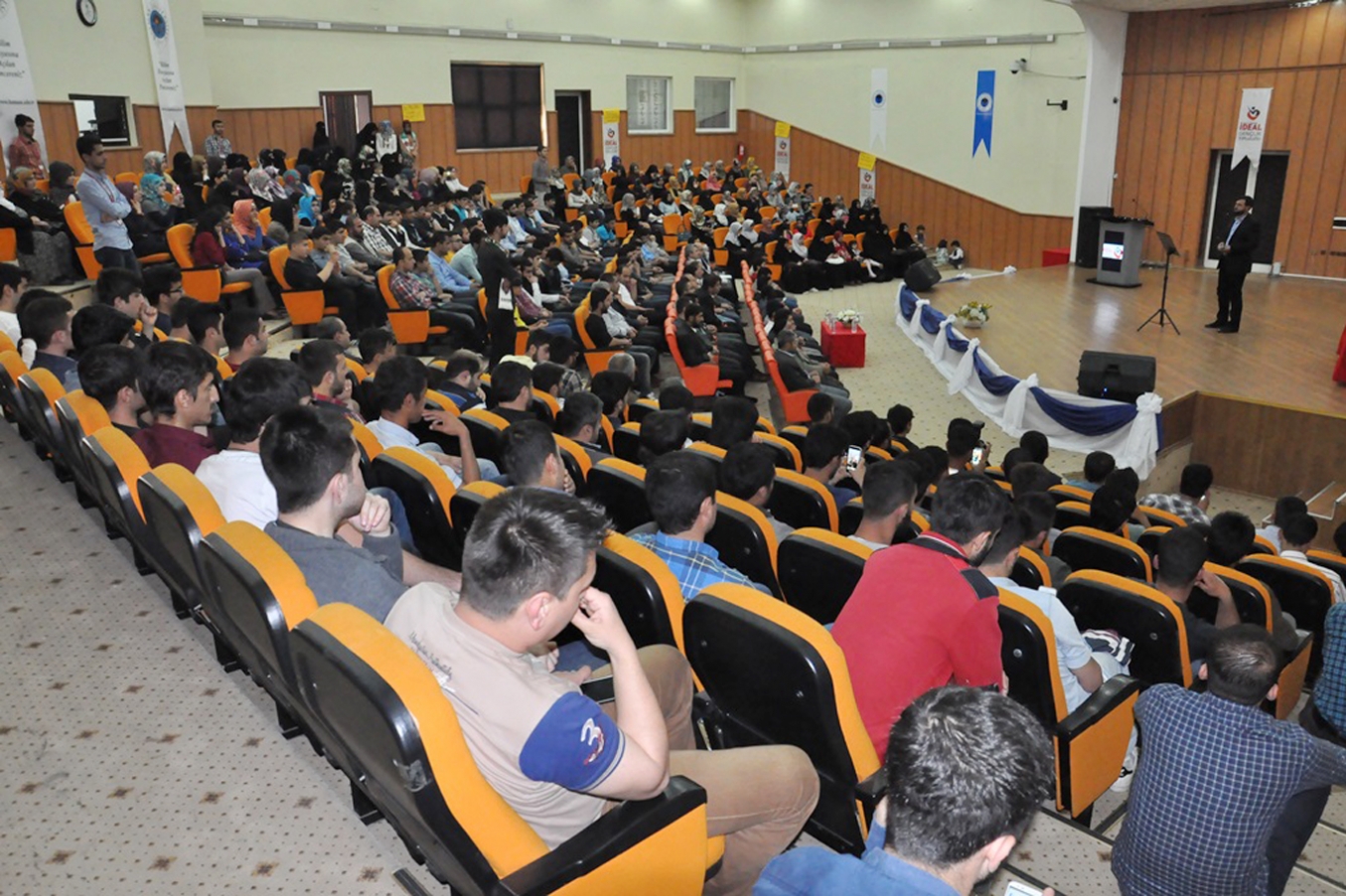 İdeal Gençlik Topluluğundan Kutlu Doğum programı İdeal Gençlik Topluluğundan Kutlu Doğum programı